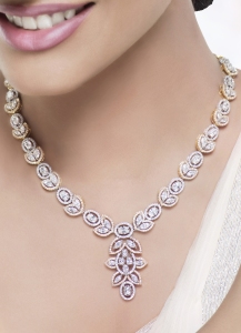 floral-celestial-diamond-necklace-large